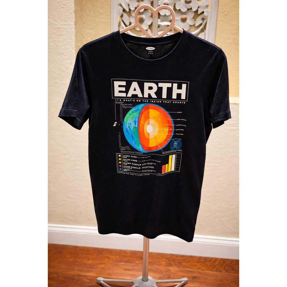 Old Navy Youth L 10-12 Earth Graphic Tee Science School Casual Space